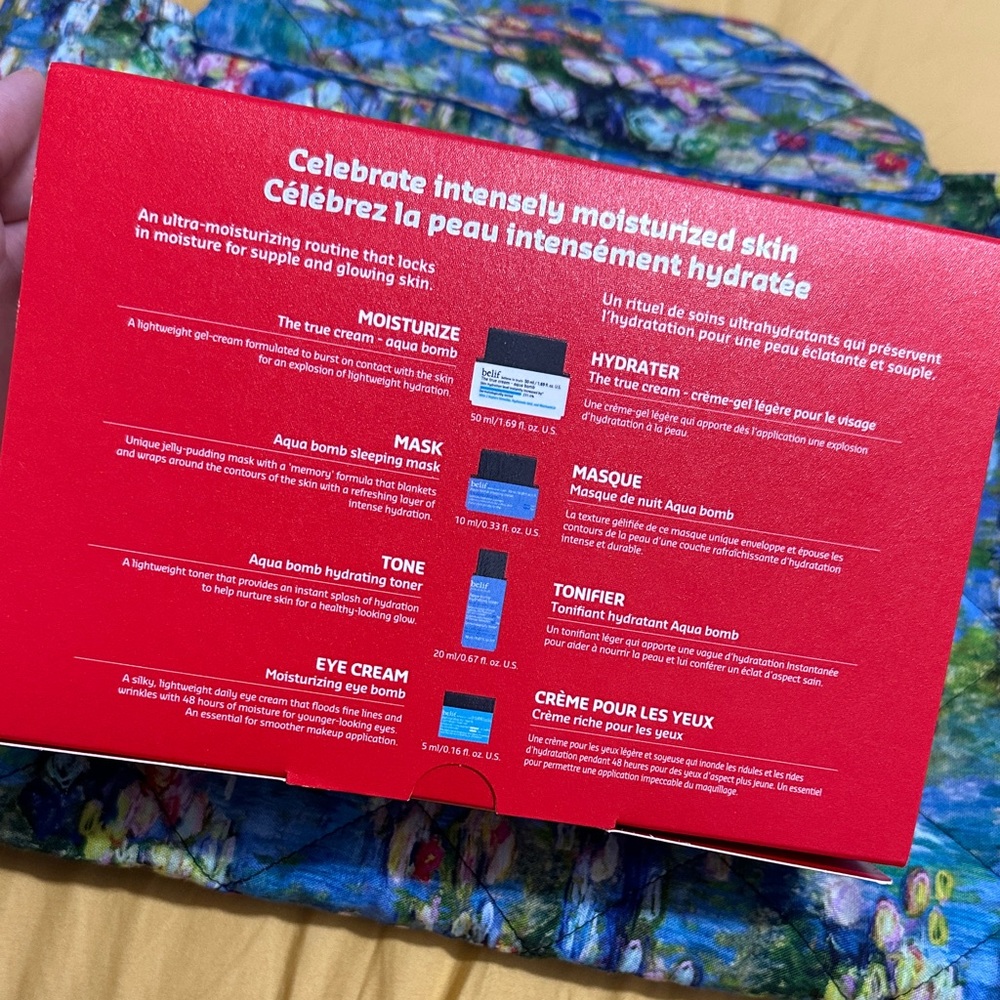 Belif Moisture Festival Hydration Set - Red - Picture 2 of 4